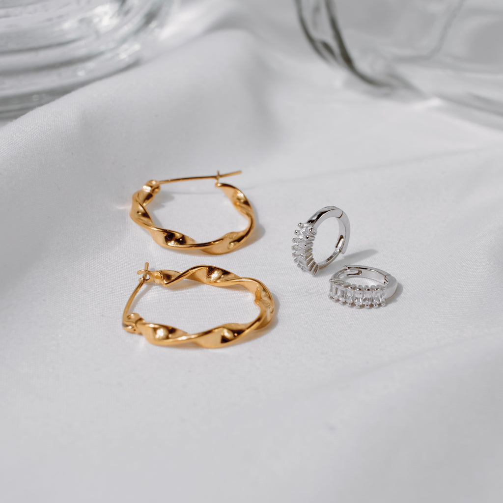 18K gold vermeil hoop earrings and 925 sterling silver huggie hoop earrings with baguette cubic zirconia detail, hypoallergenic tarnish-resistant demi-fine jewelry for everyday wear.