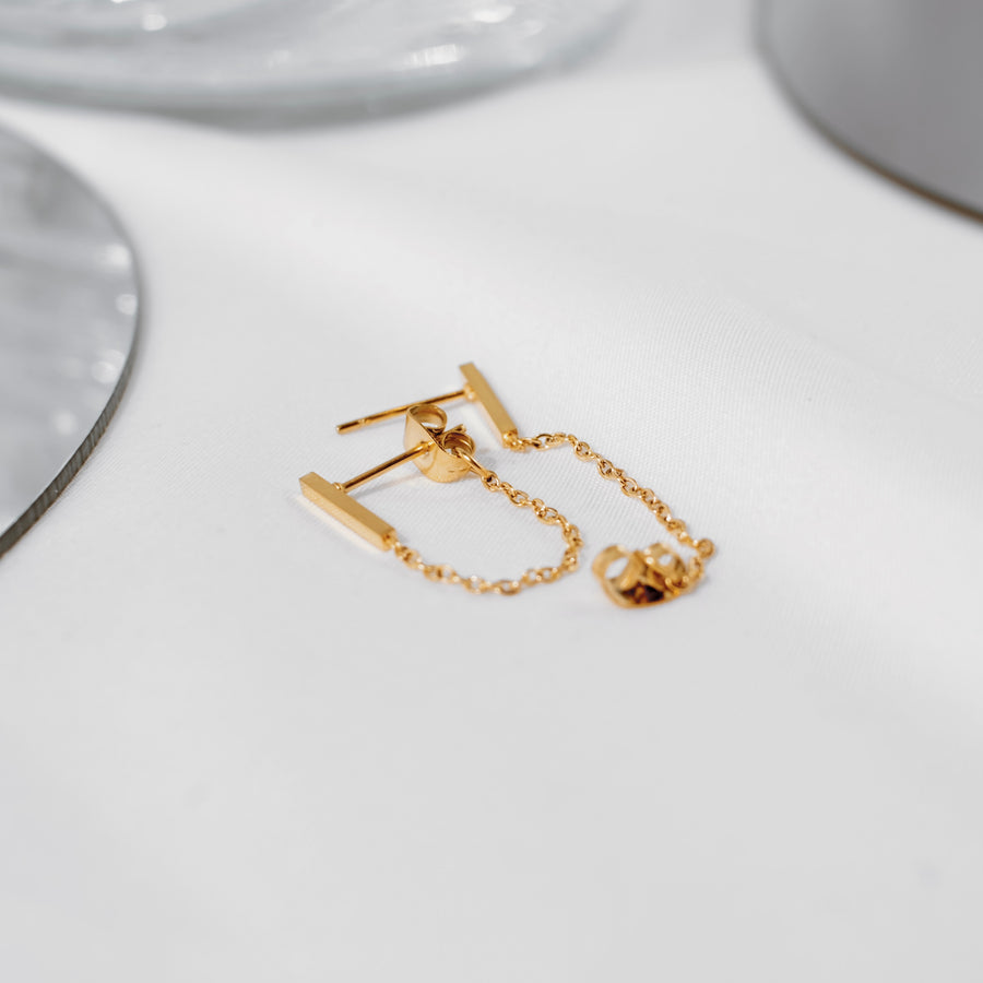 Bar Chain Link Stud Earrings - Gold