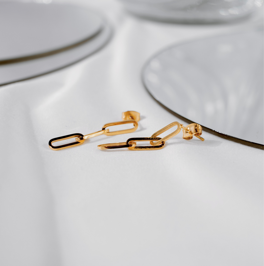 Florence Paperclip Earrings - Gold