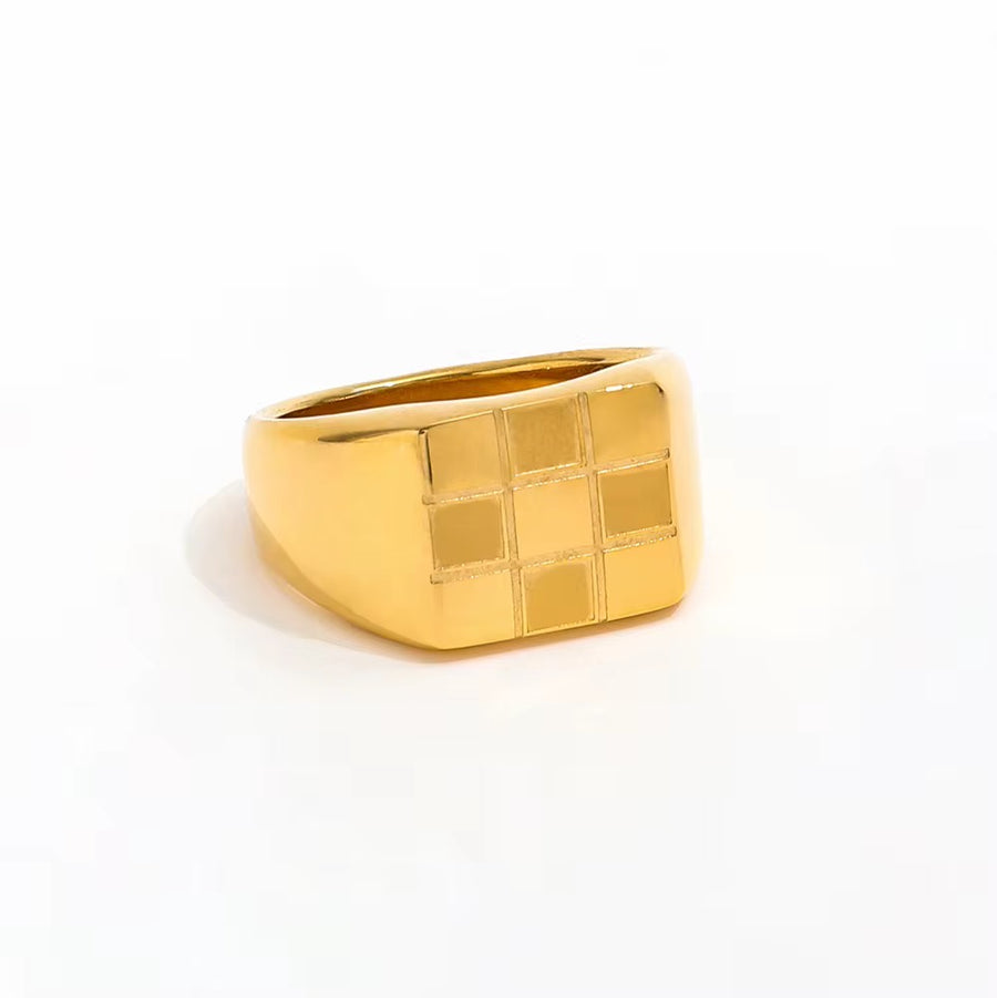 The Checker Board Ring - Gold